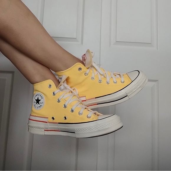 Converse All Star Yellow Chuck 70 Sneakers - Picture 13 of 14
